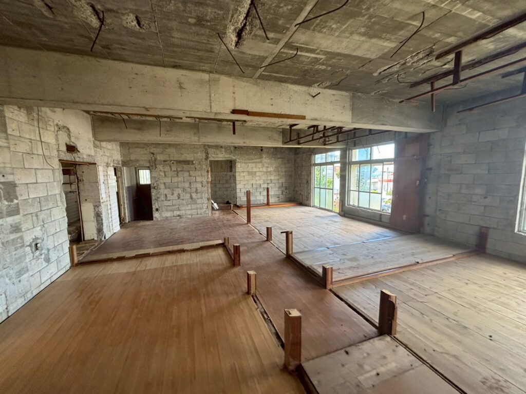 スケルトン解体